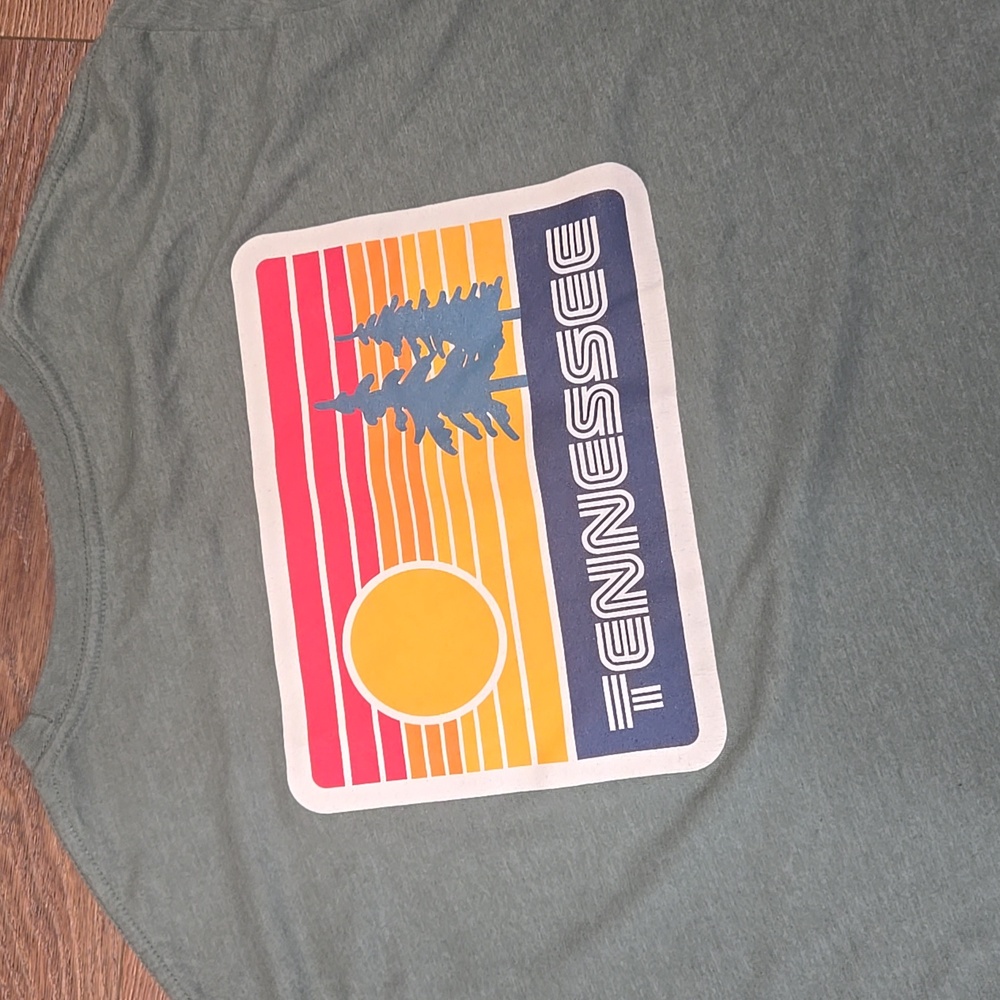 HOME FREE TENNESSEE GRAPHIC LONG SLEEVE TSHIRT SIZE 2XL.  #7368